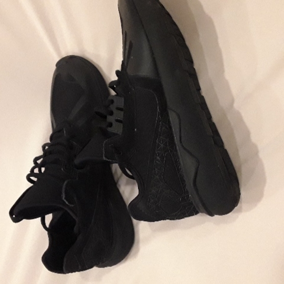 Mens sneakers - Picture 2 of 4